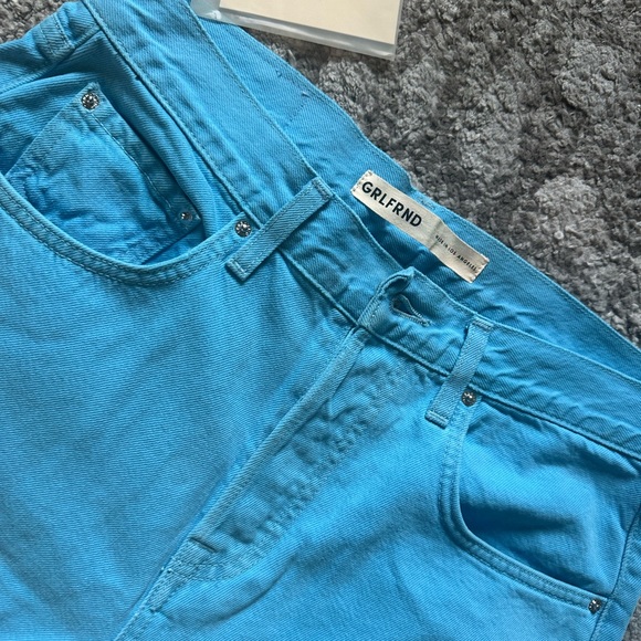 GRLFRND DENIM REVOLVE BLUE MID RISE JEANS. - Picture 3 of 5